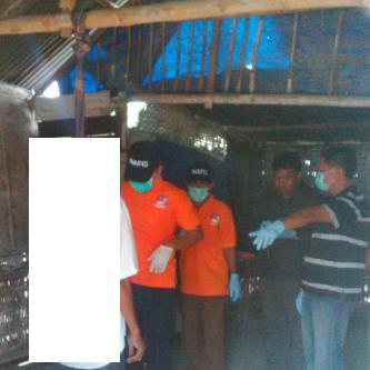 Mr X Ditemukan Tewas Menggantung di Bekas Warung