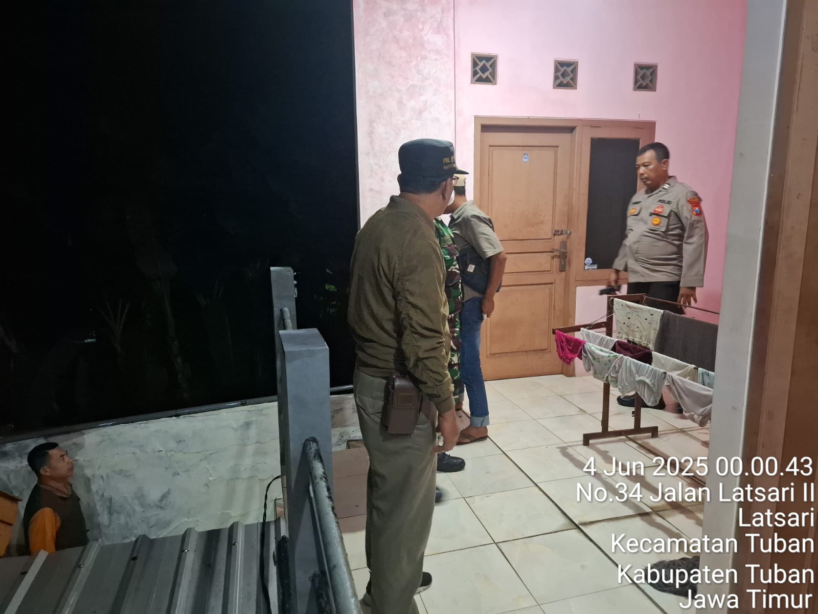 Sepasang Pasangan Bukan Suami Istri Diamankan Petugas Gabungan Dari Sebuah Rumah Kost Di Latsari Tuban