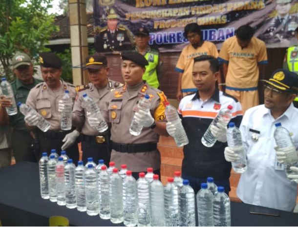 Polres Tuban Ungkap Produksi Arak Skala Besar