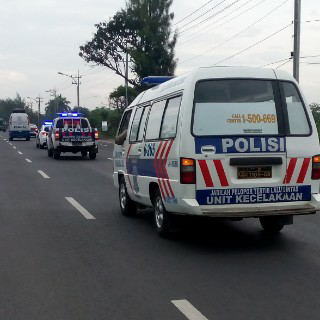 Analisa Kecelakan Beruntun Jati Peteng, Polres Tuban Bersama Tim TAA Polda Jatim Olah TKP