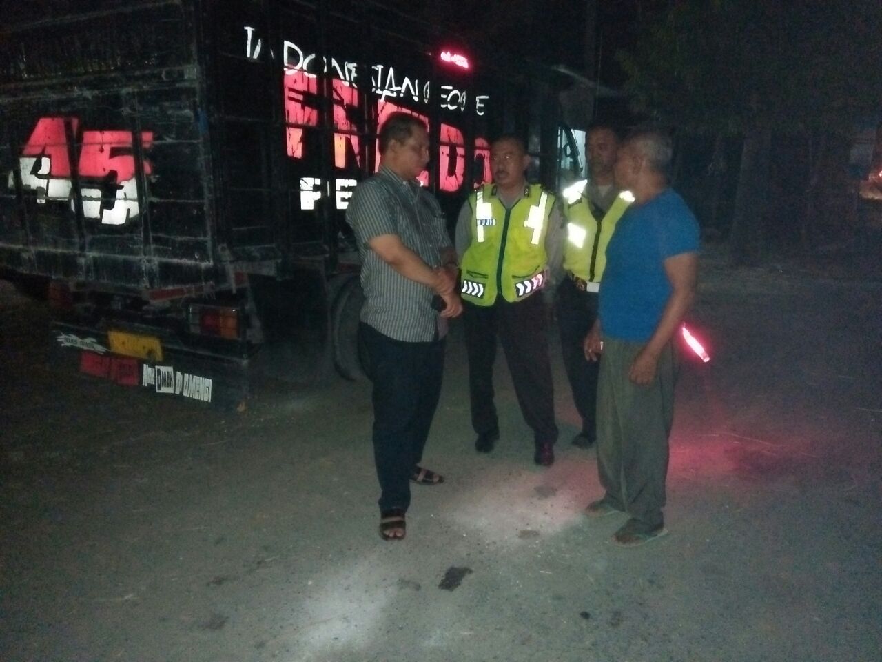 Tabrak Truck Parkir, Seorang Remaja Tewas